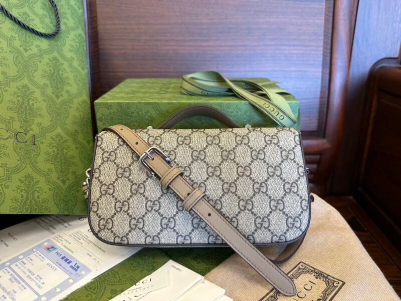 Gucci GG Supreme Bag-21*10*5CM