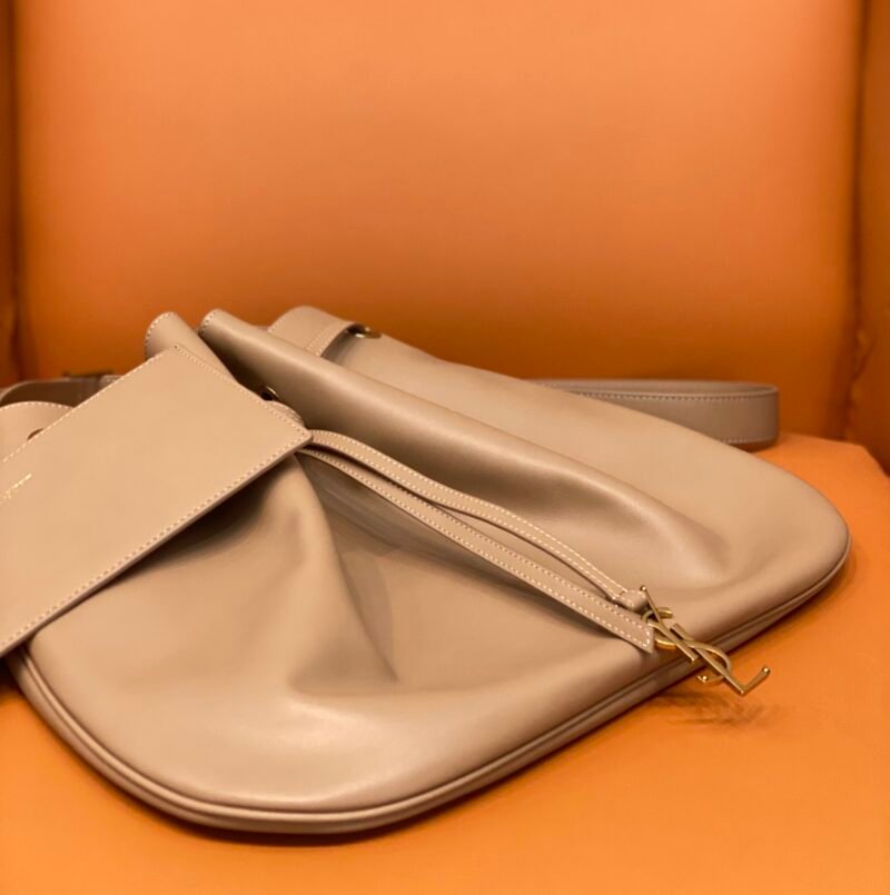 wsxc1695677297677_2.jpg YSL Hobo Bag-44×33×2.5CM
