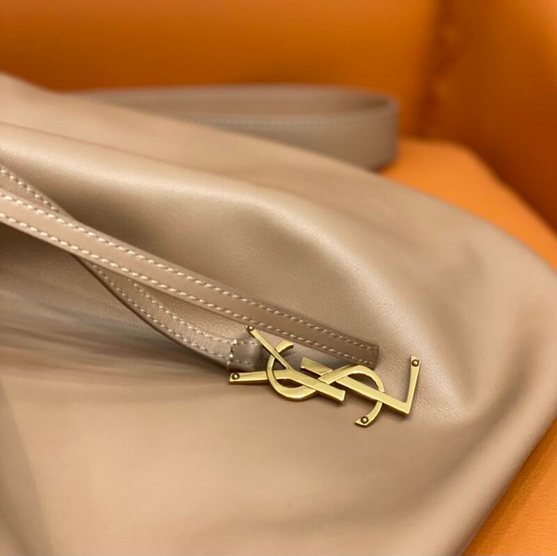 wsxc1695677297677_3.jpg YSL Hobo Bag-44×33×2.5CM