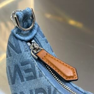 wsxc1696596975672_3.jpg Fendi Praphy-16.5x14x5CM