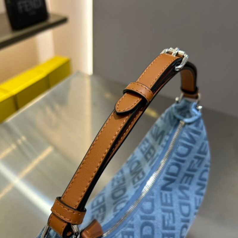 wsxc1696597144292_3.jpg Fendi Praphy-29×24.5x10CM