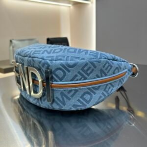 wsxc1696597146849_8.jpg Fendi Praphy-29×24.5x10CM