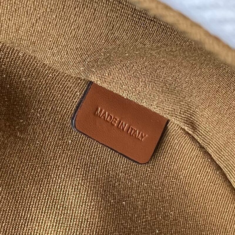 Celin* AVA Handbags-23*13.5*6CM