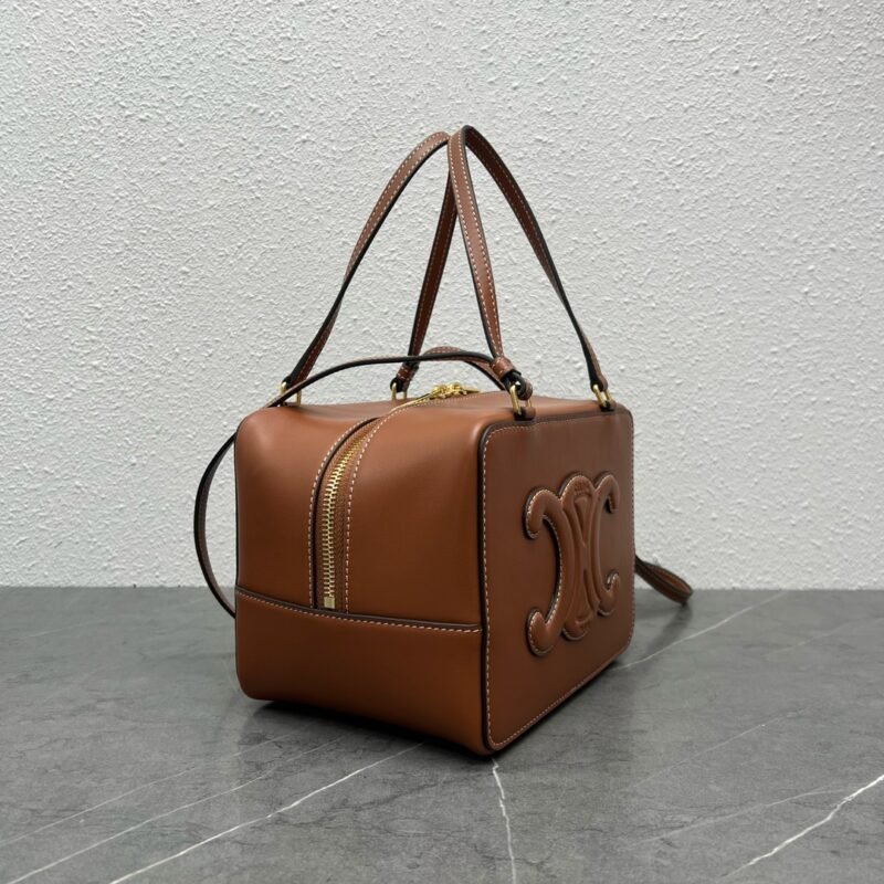 wsxc1697553667468_1.jpg Celin Holded Handbags-20×15×13CM