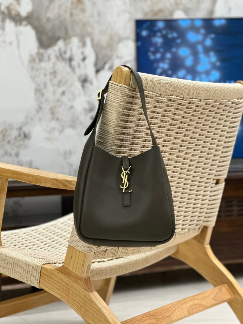 wsxc1698769792935_0.jpg YSL Le5A7 Vintage Bag-23×22×8.5CM