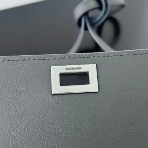 Balenciag Women’s Bel Air Small Clutch On Strap in Black-27*5*14CM