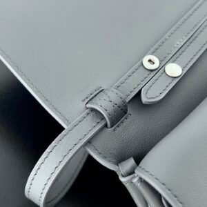 Balenciag Women’s Bel Air Small Clutch On Strap in Black-27*5*14CM