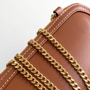 ww756533utyterytre_7_.jpg Celin Triomphe Shell Bag-16 X 11X 8CM