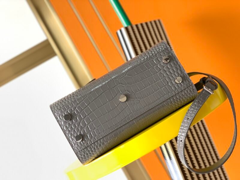 YSL Sac De Jour-22x18x10.5CM